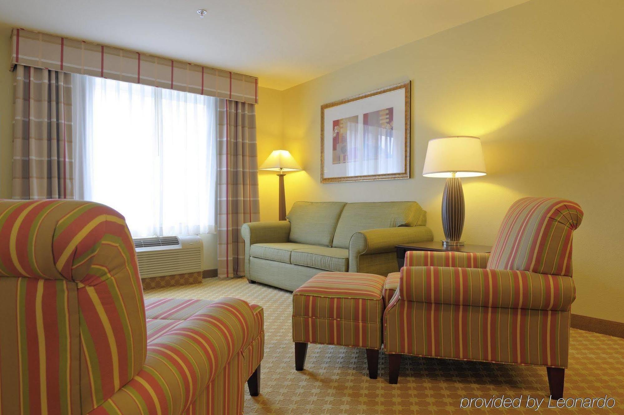 Country & By Radisson, At Meadowlands, Pa Hotel
